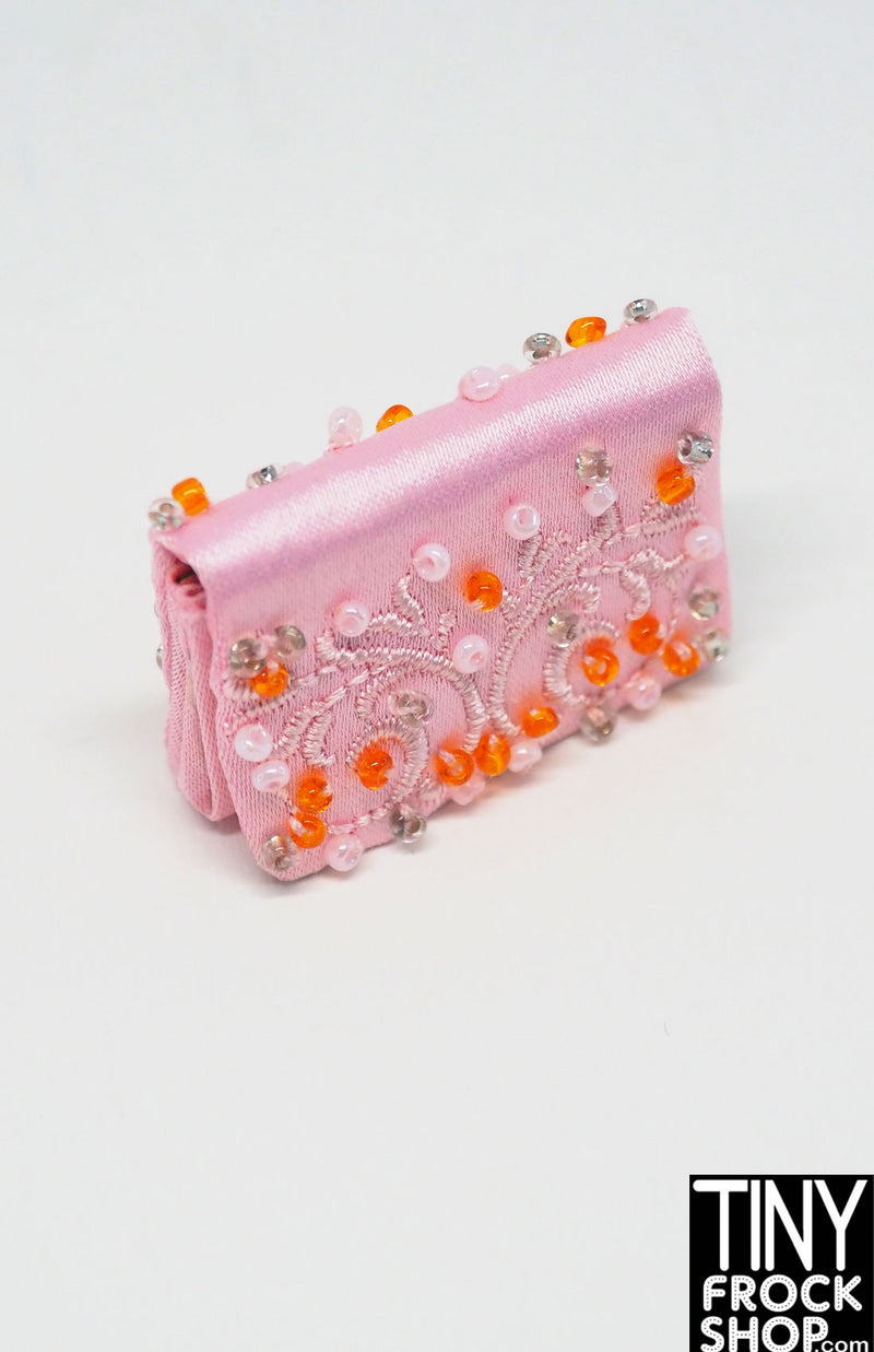 Integrity Commanding Attention Poppy Parker Pink Beaded Clutch