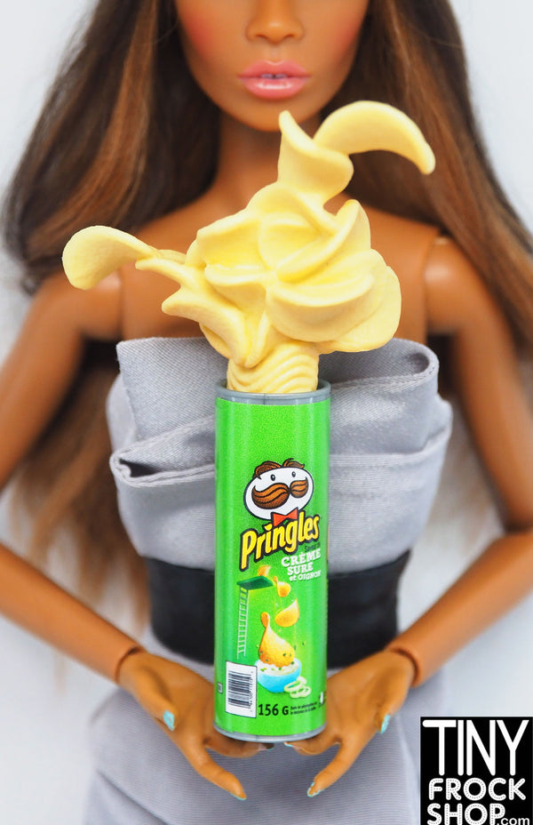 Zuru Mini Brands Pringles Sour Cream and Onion Frozen Moment Series 4