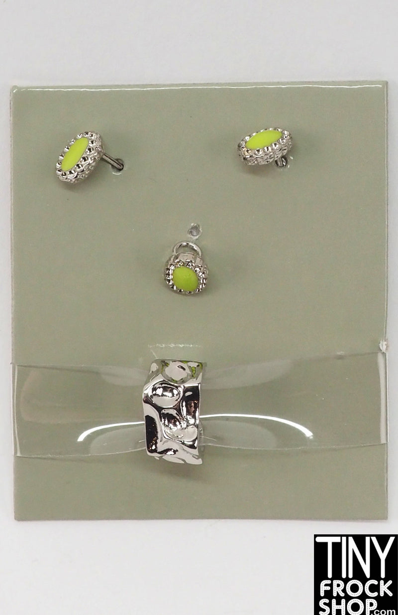 Integrity 2012 Eugenia World On A String Green and Silver Earring, Bracelet and Ring Set
