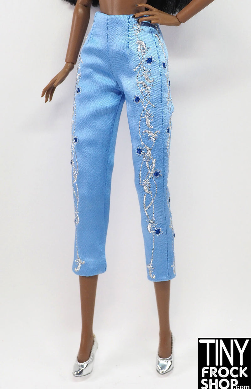 Integrity Classic Glamour Evelyn Weaverton Pale Blue Embroidered Capri Pant