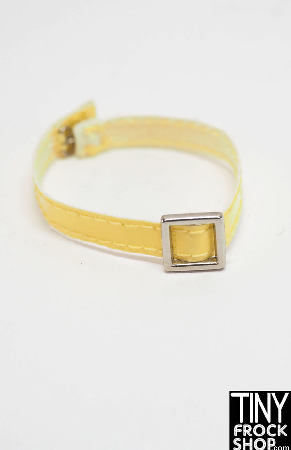 Integrity Lemon Patent Vinyl Belt