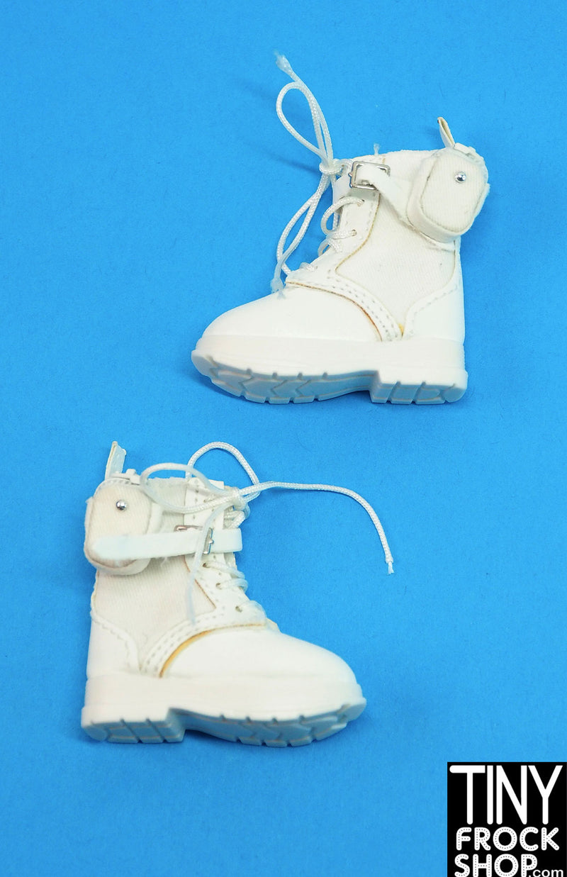 Integrity The Weekender Lukas Maverick White Boots