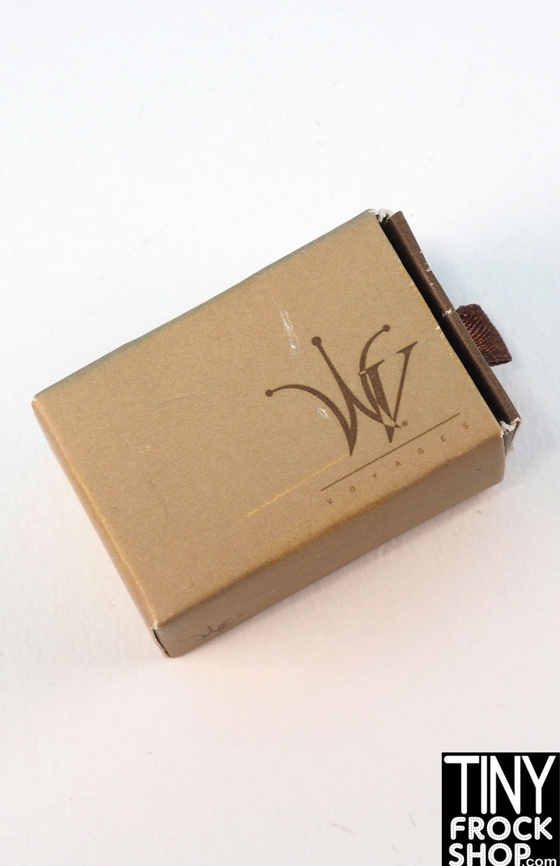 Integrity Wu Box with Shoes
