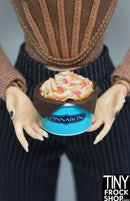 Zuru Mini Brands Cinnabon Center of the Roll Pecan