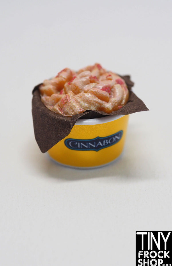 Zuru Mini Brands RARE Cinnabon Center of the Roll Pecan GOLD