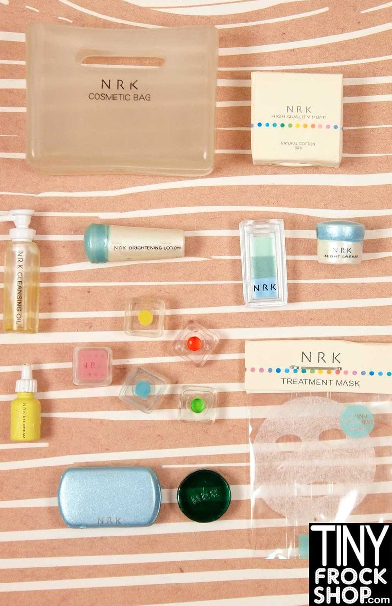 Barbie Re-Ment 15 Piece NRK Modern Cosmetic Set - Tiny Frock Shop