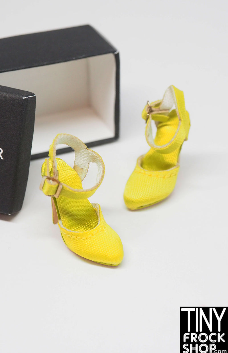 Integrity Jason Wu Midnight Garden Aymeline NAP Box and Yellow Shoes