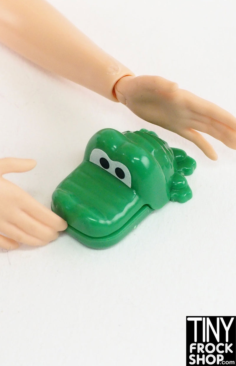 12" Fashion Doll Worlds Smallest Micro Toy Box Mini Crocodile Dentist Game-RARE