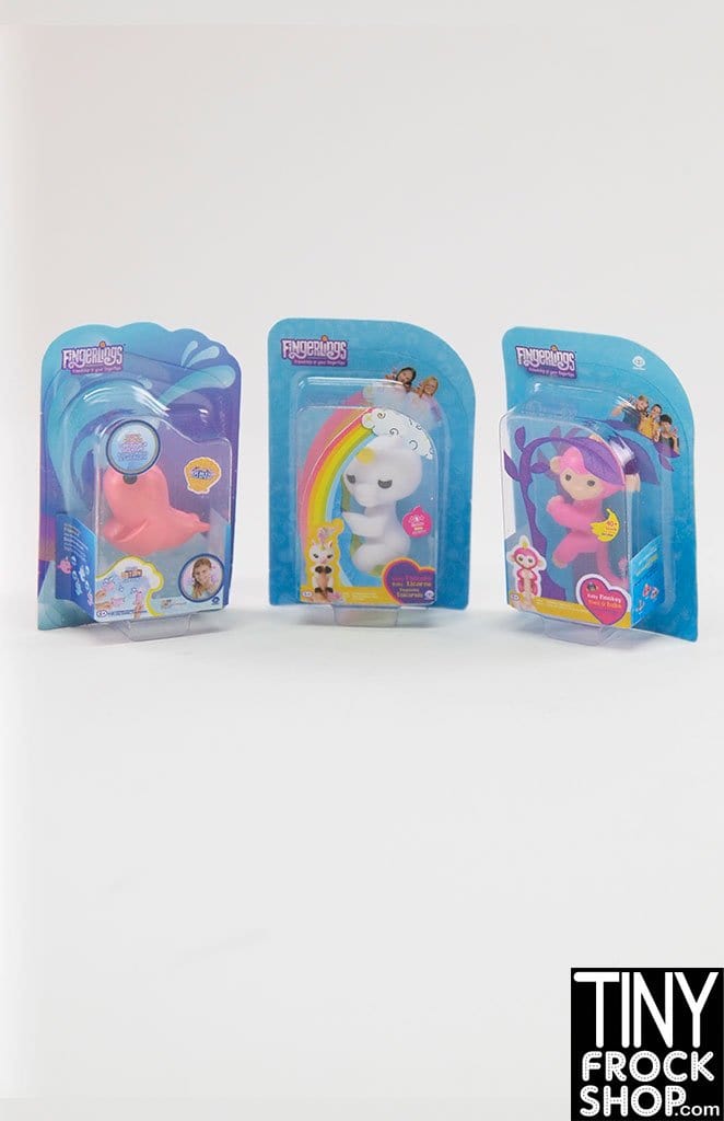 Zuru Toy Mini Brands Fingerlings Pink Narwahl Figure